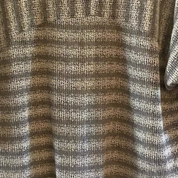 Splendid Lightweight Striped Metallic Sweater 3/4 length Sleeves - Picture 3 of 5